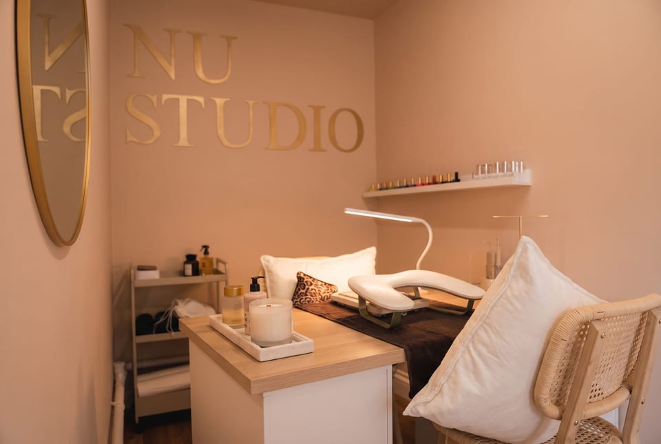 Nails at NU Studio, 3 The Parade